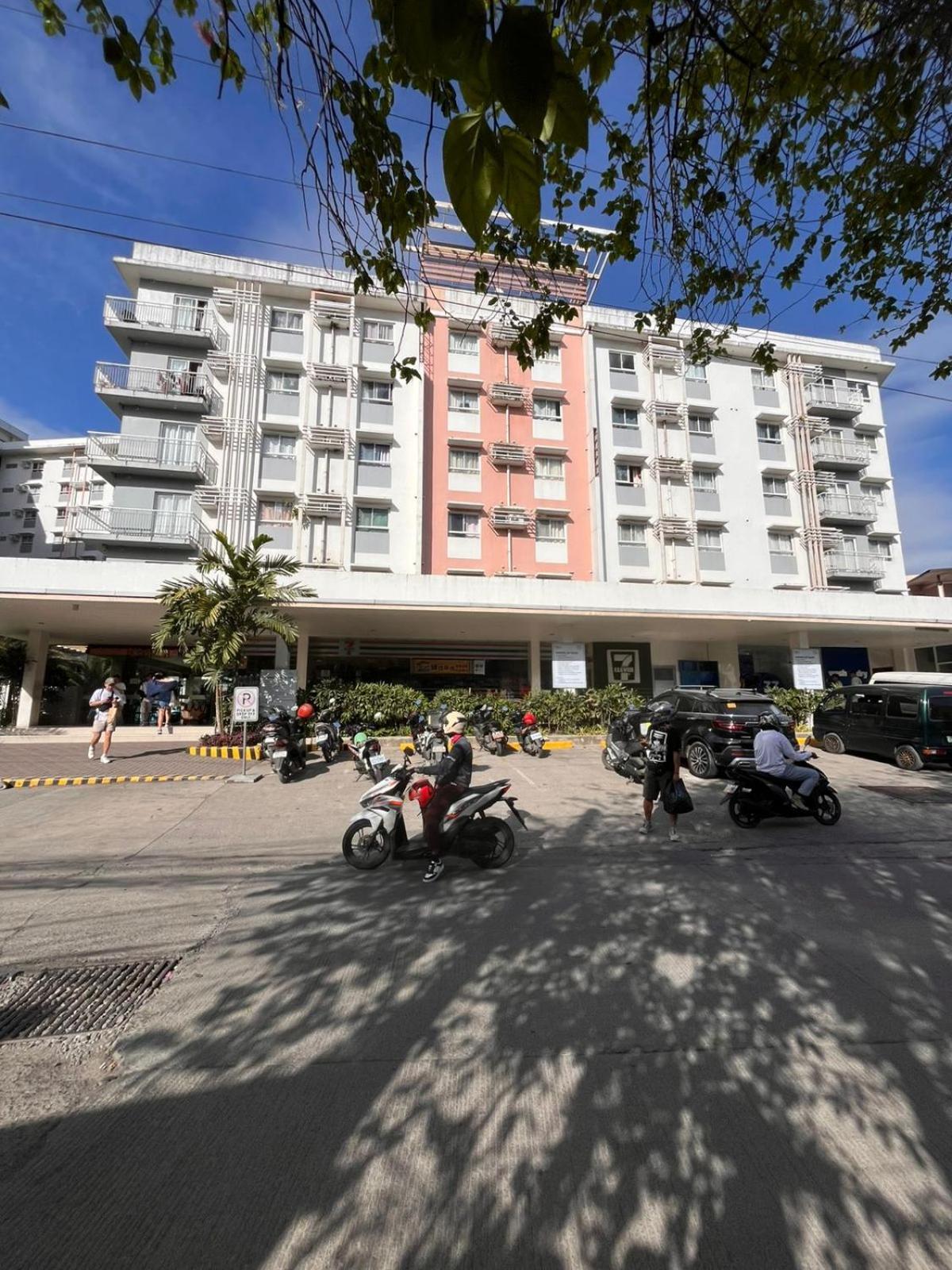 Summum Bonum Bliss - Lahug Aparthotel Cebu Exterior foto
